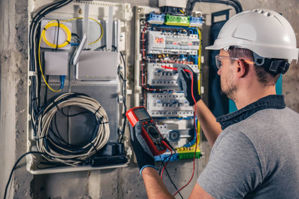 Best Emergency Electrical Repair  in Elm Creek, TX